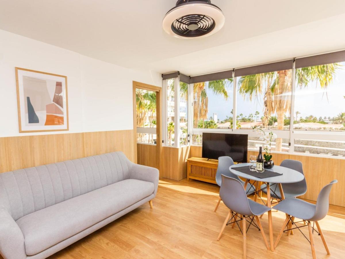 Cozy Holiday Home In Playa Del Ingles Экстерьер фото